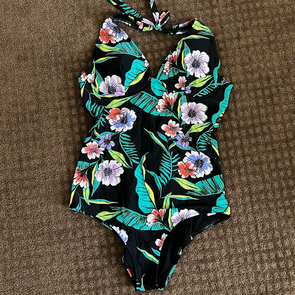 Old Navy Swimsuit